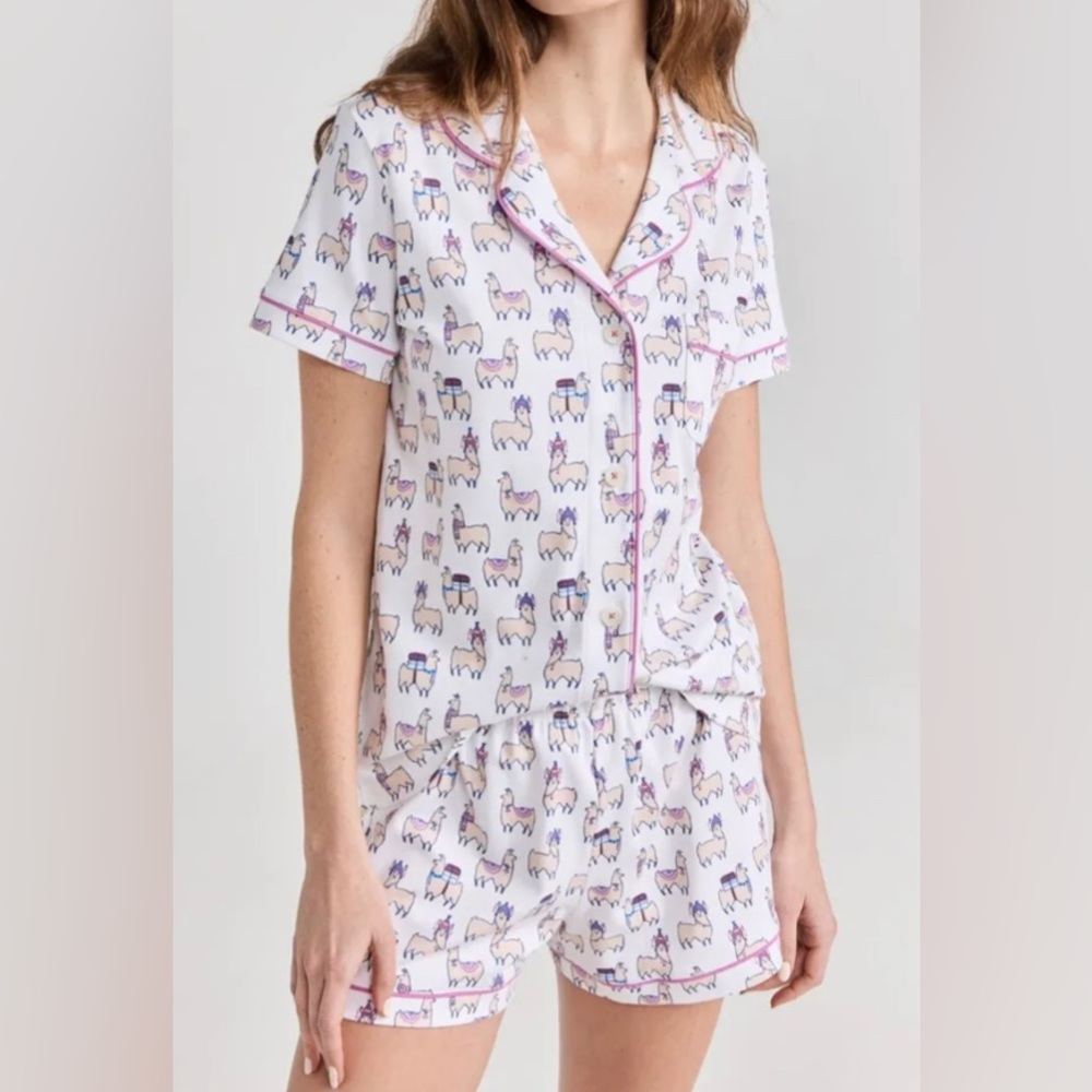 Roller Rabbit Alpaca Print Short Pajama set